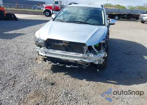 2014 Subaru Xv Crosstrek 2.0I Premium z USA, uszkodzony, nr VIN JF2GPACC6E8306054